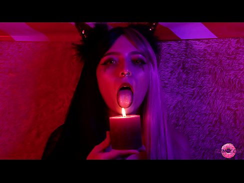 ❤️ ʻO ka Blowjob aloha mai Sexy Succubus me ka hoʻokō waha ️❌ Ano porn ia makou ﹏