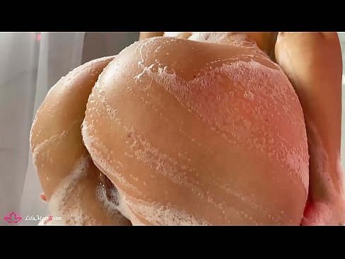 ❤️ ʻO Brunette Masturbates Pussy me Vibrator i ka Orgasm ikaika i ka ua ️❌ Ano porn ia makou ﹏